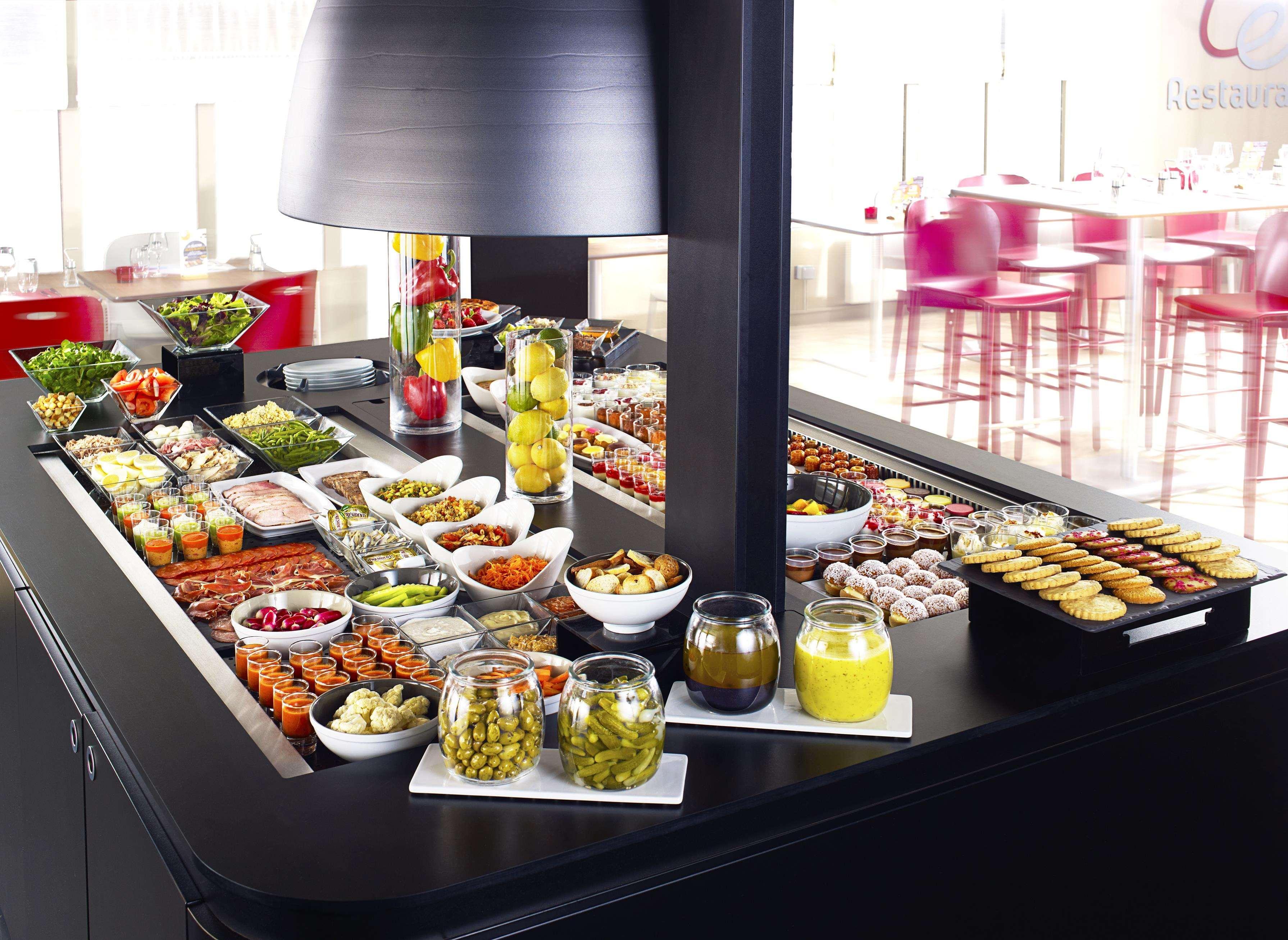 Campanile Rouen Est - Saint Pierre Hotel 3*